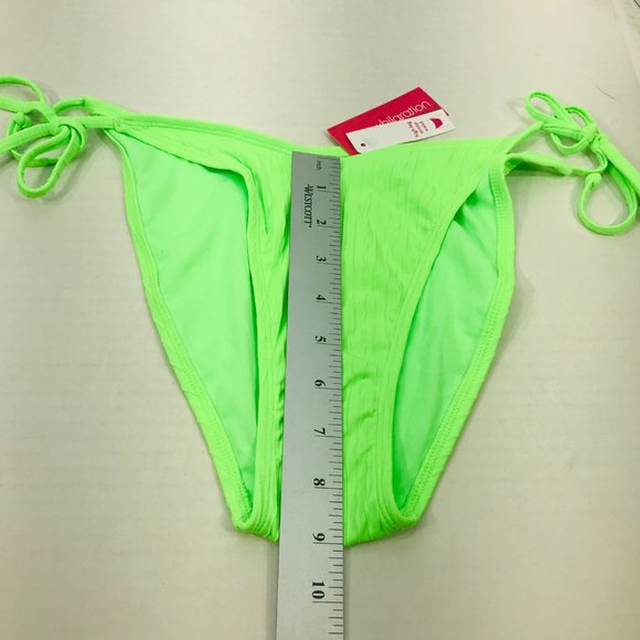 Xhilaration Women's Large 8-10 Textured High Leg V-String Bikini Swim Bottom New - Picture 8 of 9